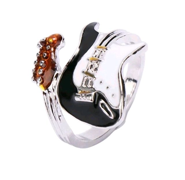 Original anillo unisex con forma de guitarra.