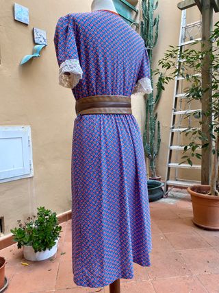 Abito vintage '70 midi blu e rosso mezza manica
