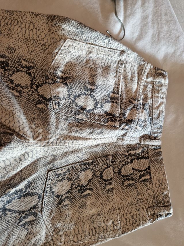 Pantalón animal print