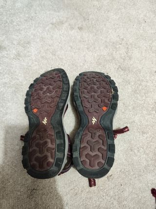 sandalias de montans y trekking quechua talla 37