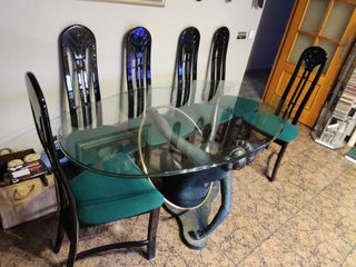 Mesa de salón con figura de bailarina+ 6 sillas