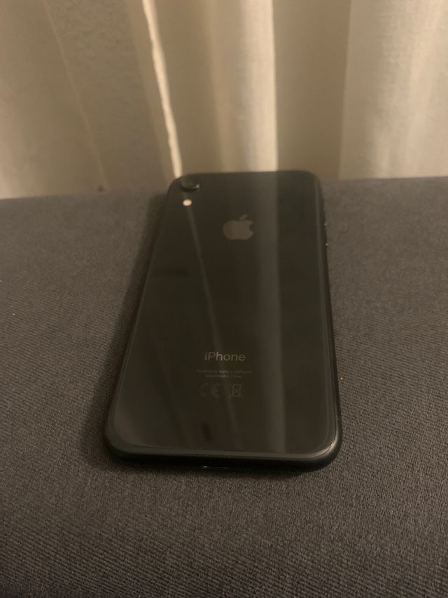 iPhone XR 64gb