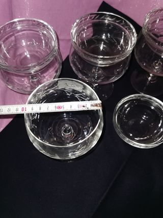 Juego de copas de cóctel