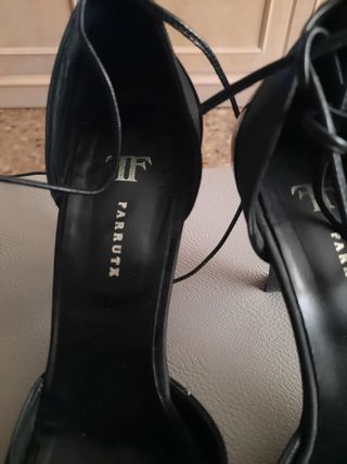 Zapatos negros y raso farrutx talla 36