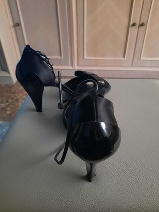 Zapatos negros y raso farrutx talla 36