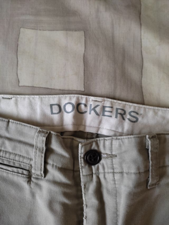 Pantalón tipo chino Dockers talla 31x34