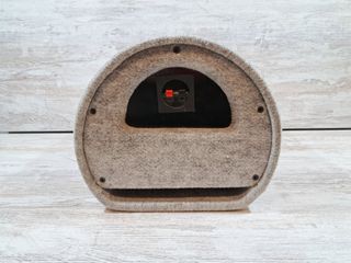 Subwoofer 10" Lanzar VL-8D 300W con caja tubular