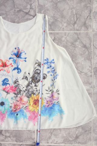Camiseta flores verano talla grande
