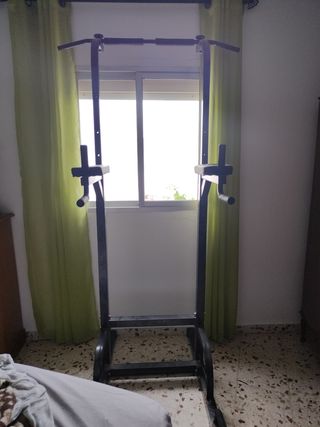 torre multiusos de calistenia