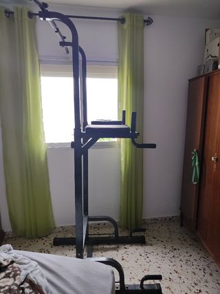 torre multiusos de calistenia