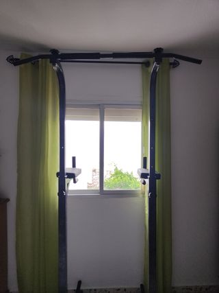 torre multiusos de calistenia