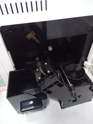 Cecotec Cafetera Superautomática con Molinillo