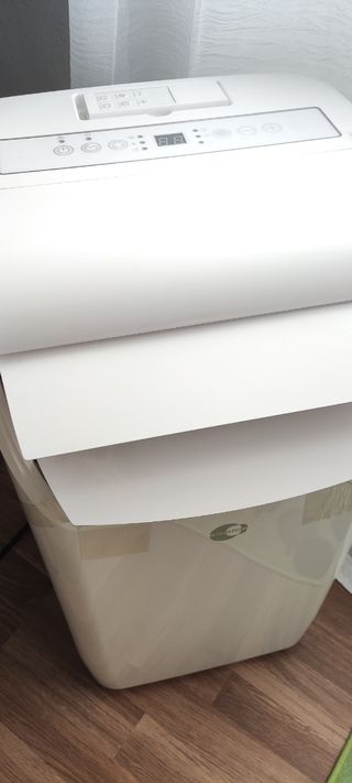 Aire acondicionado frio y calor.