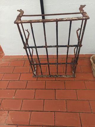 Reja Ventana con mas de 100años