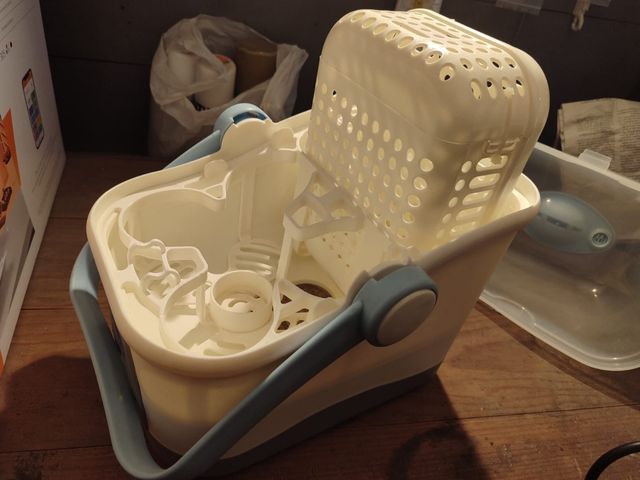 ESTERILIZADOR DE BIBERONES