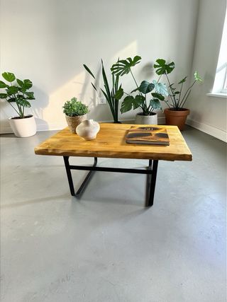 RJUPA: Mesa auxiliar