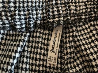 Pantalón de pata de gallo, Stradivarius, talla M