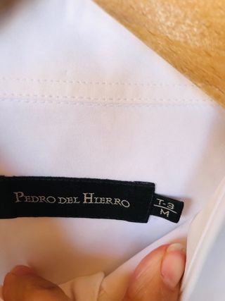 Camisa blanca Pedro del hierro 