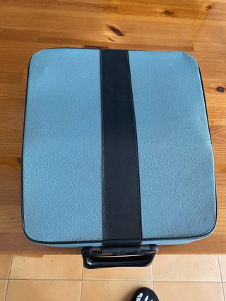 Maquina de Escribir Olivetti Lettera 32