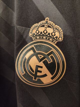 Camiseta Real Madrid CF oficial talla S entrenam