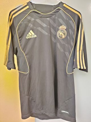 Camiseta Real Madrid CF oficial talla S entrenam