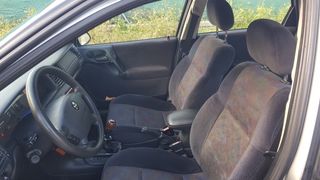 Opel Vectra 1998 Gasolina