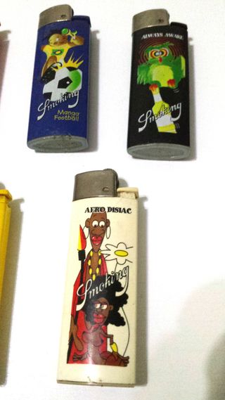  10 Accendini da collezione Smoking