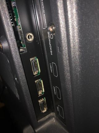 Televisión pantalla plana 30 pulgadas