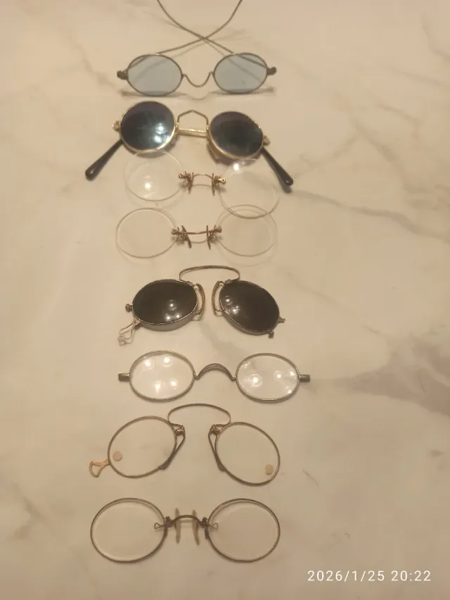 Gafas Vintage. Algún modelo Quevedo. muy cotizadas