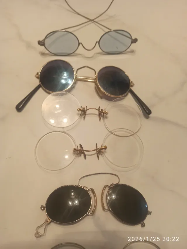 Gafas Vintage. Algún modelo Quevedo. muy cotizadas