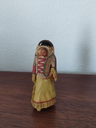 Muñecos variados 