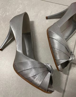 Zapato tacón plata