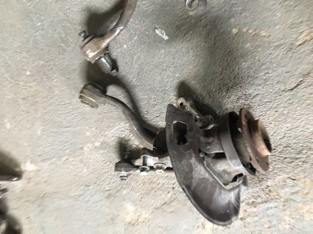 BRAZOS DE SUSPENSION BMW 540i E39