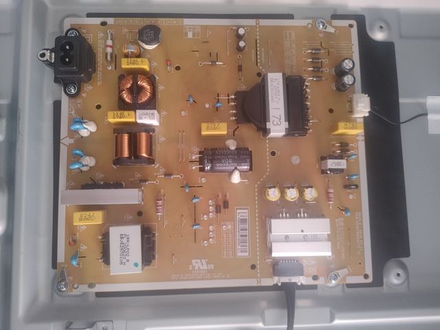 Despiece Pantalla LG 55UN7000PUB