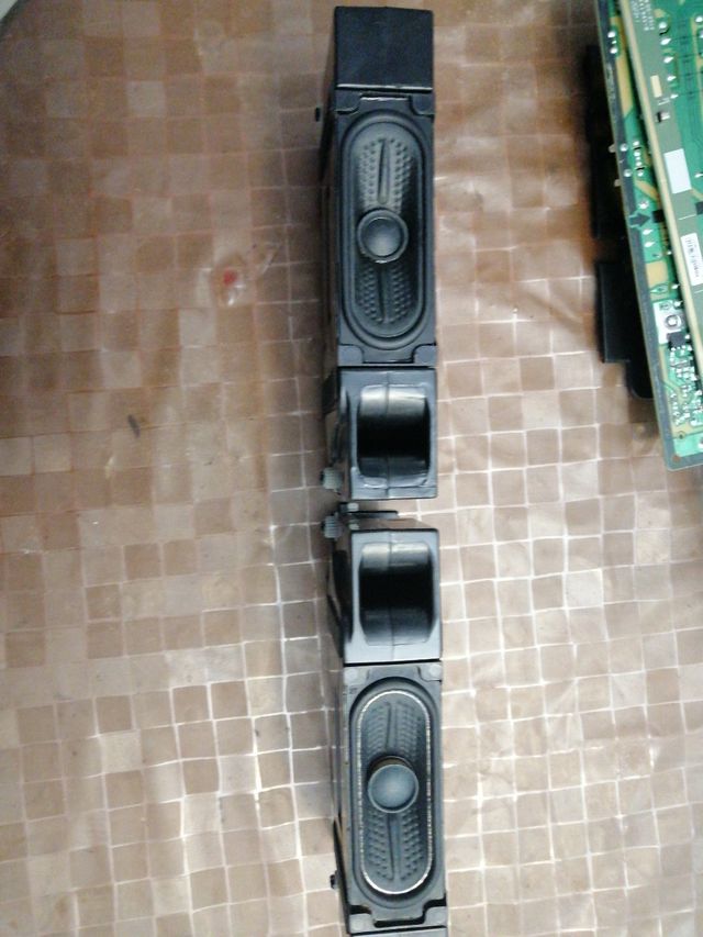 Despiece Pantalla LG 55UN7000PUB