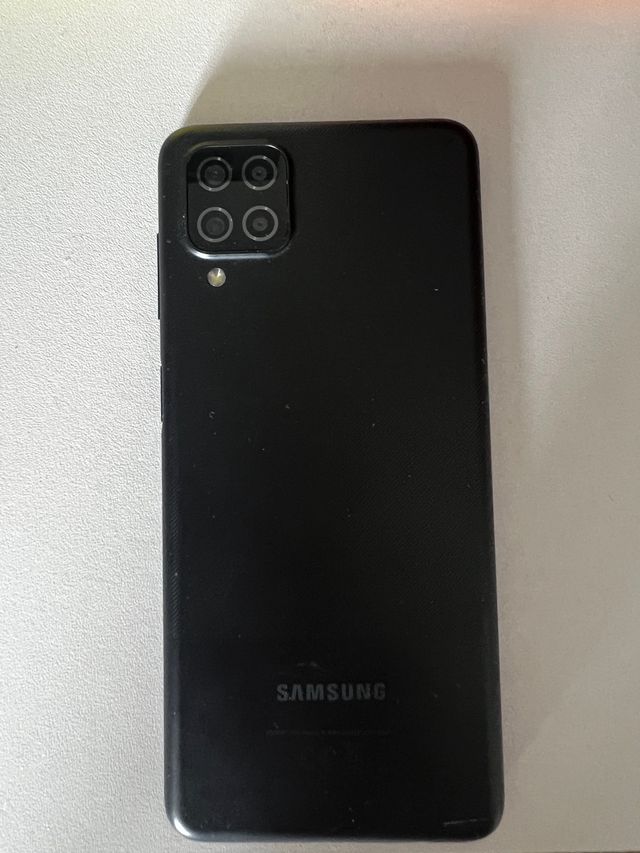 Samsung galaxy A12