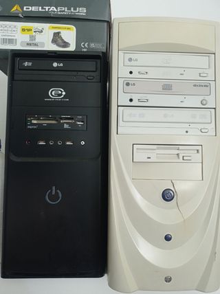 Dos Torre PC en funcionamiento