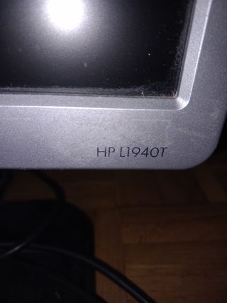 Monitor HP 19 pulgadas HP L1940T