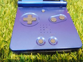 CONSOLA GAME BOY ADVANCE SP.2A OPORTUNITAT.