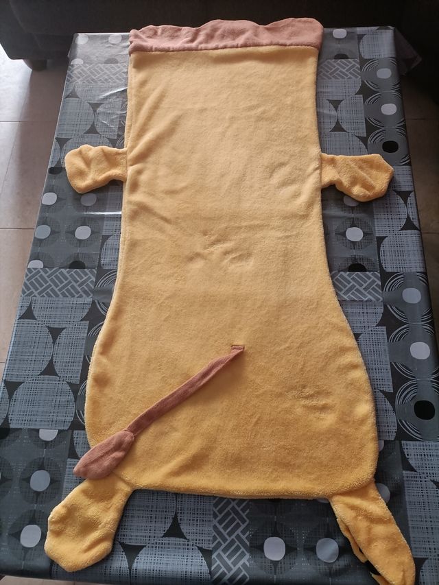 manta saco leon unisex