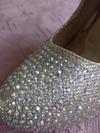 tacones plataforma muy altos todos de pedreria