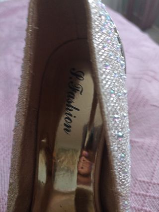 tacones plataforma muy altos todos de pedreria