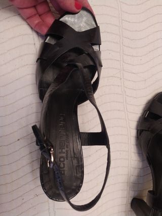 sandalias negras Paco Herrero número 41