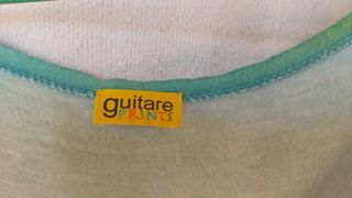 Camiseta manga corta. Guitare