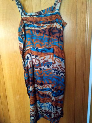Chaqueta y vestido de seda