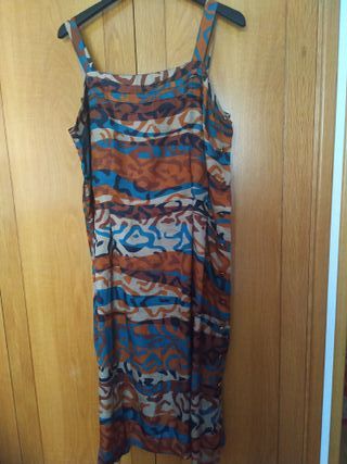 Chaqueta y vestido de seda