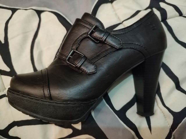 Zapatos talla 37