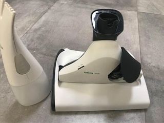 Folletto aspirapolvere, lavapavimenti, accessori