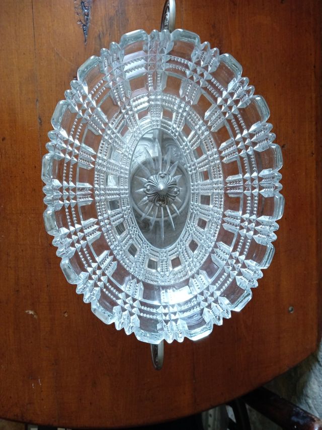Frutero cristal tallado con pie de plata