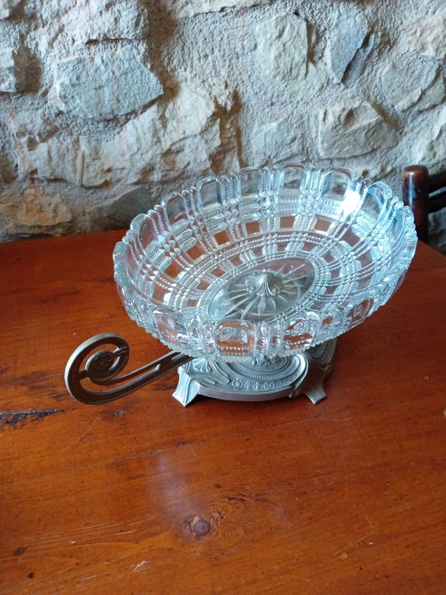 Frutero cristal tallado con pie de plata